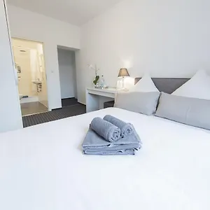 Berolina Haus 3* Dusseldorf